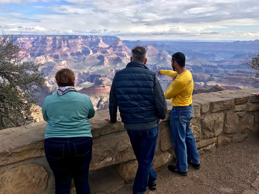 Canyon Ministries guide teaching at Grandview Point, Grand Canyon